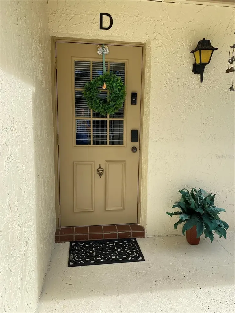 1333 Shady Pine Way Tarpon Springs FL 34688