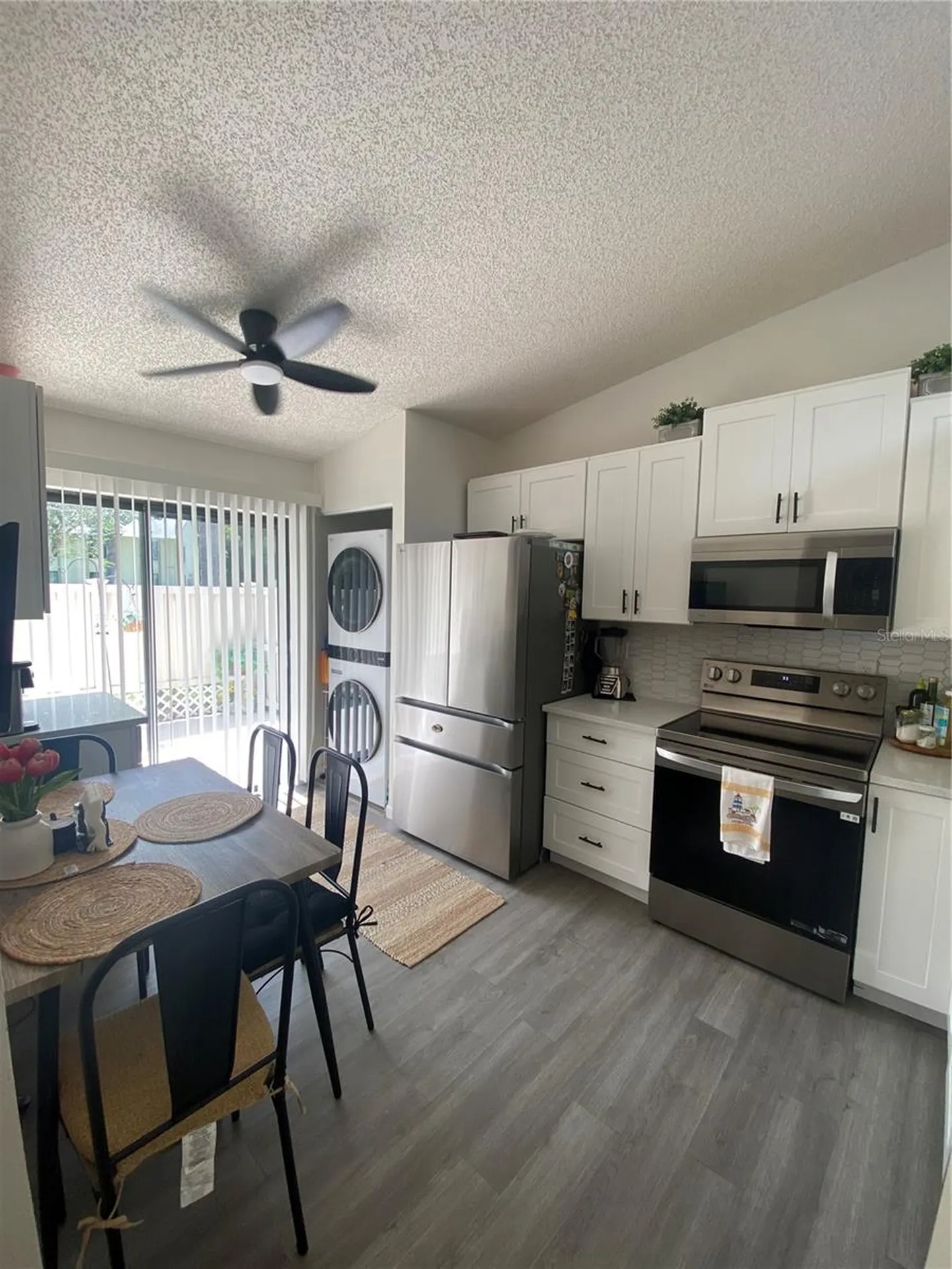 1333 Shady Pine Way Tarpon Springs FL 34688