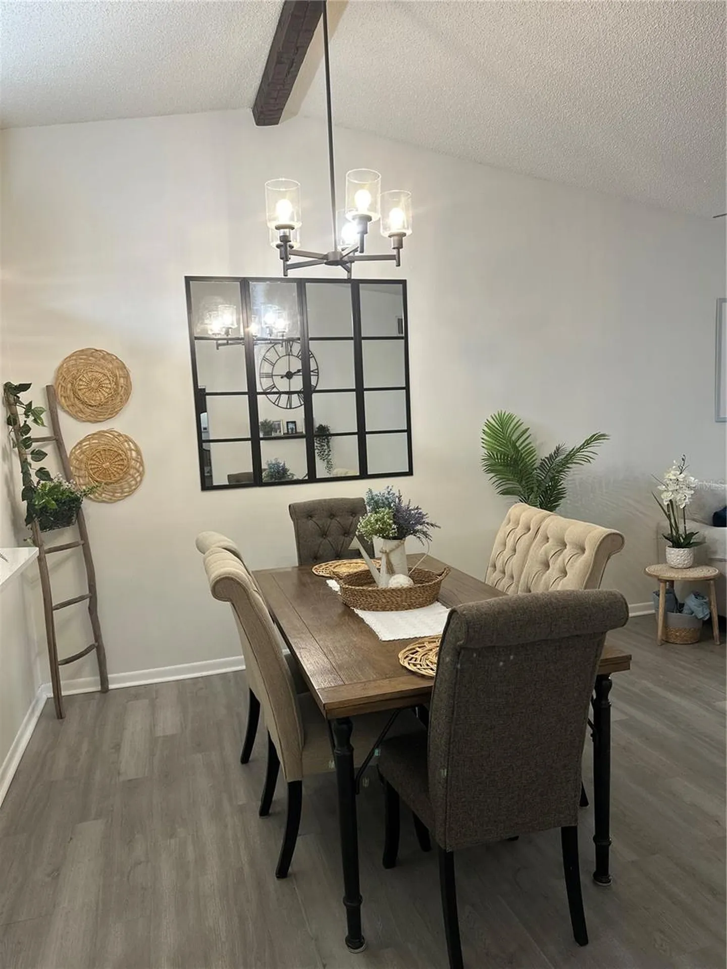 1333 Shady Pine Way Tarpon Springs FL 34688