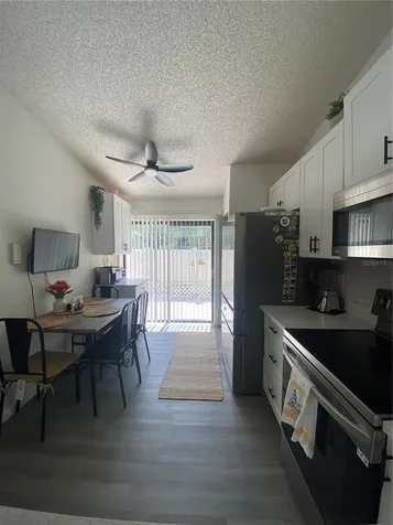 1333 Shady Pine Way Tarpon Springs FL 34688