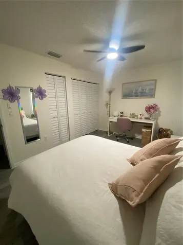 1333 Shady Pine Way Tarpon Springs FL 34688