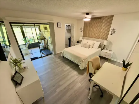 1333 Shady Pine Way Tarpon Springs FL 34688