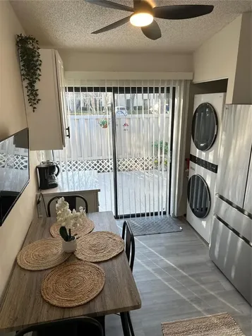 1333 Shady Pine Way Tarpon Springs FL 34688