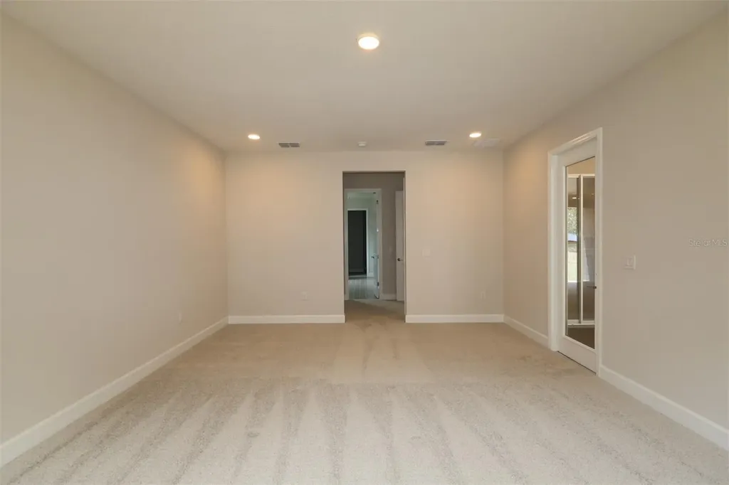 3270 Wolf Lake Avenue Apopka FL 32712