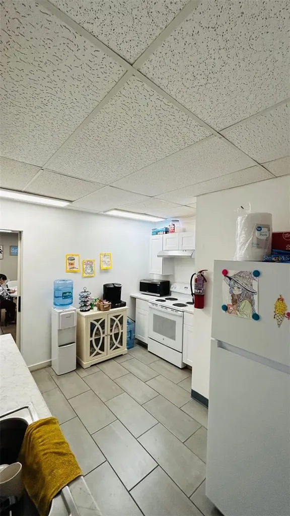 302 S Collins Street Plant City FL 33563