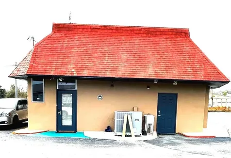 302 S Collins Street Plant City FL 33563