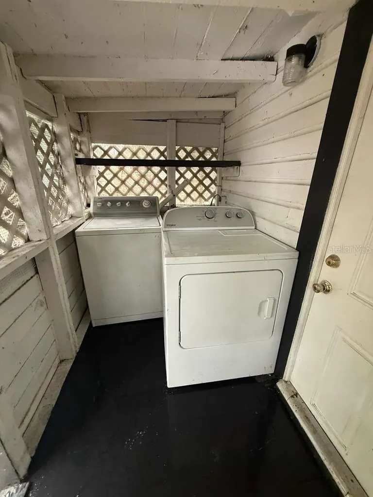 1703 Mccarthy Sanford FL 32771