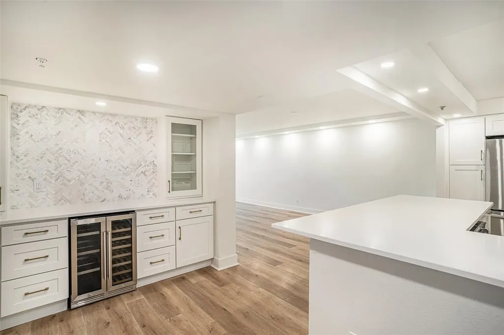 1480 Gulf Boulevard Clearwater Beach FL 33767