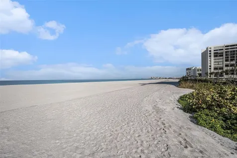 1480 Gulf Boulevard Clearwater Beach FL 33767