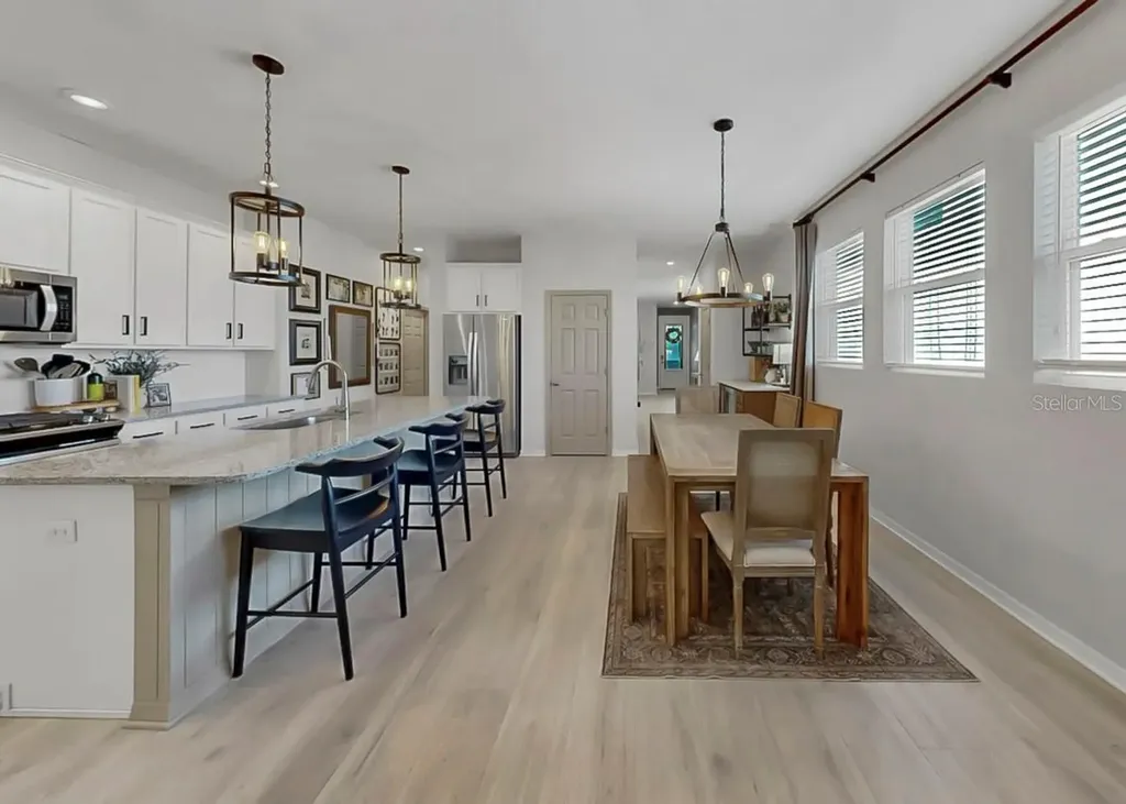 7206 Paradiso Drive Apollo Beach FL 33572