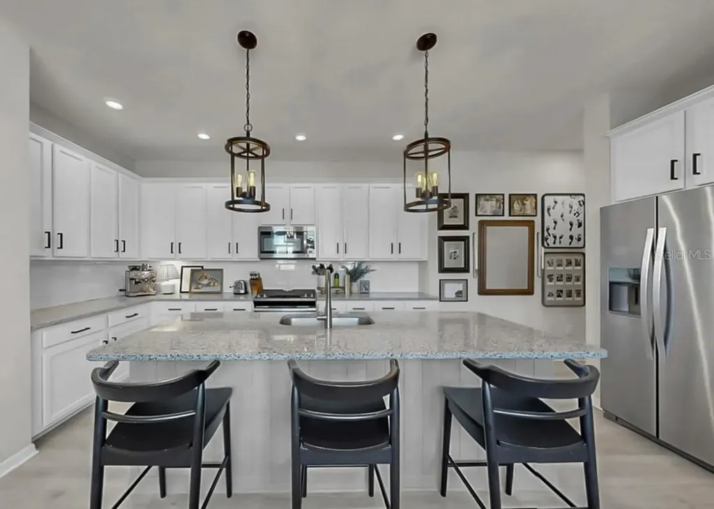 7206 Paradiso Drive Apollo Beach FL 33572