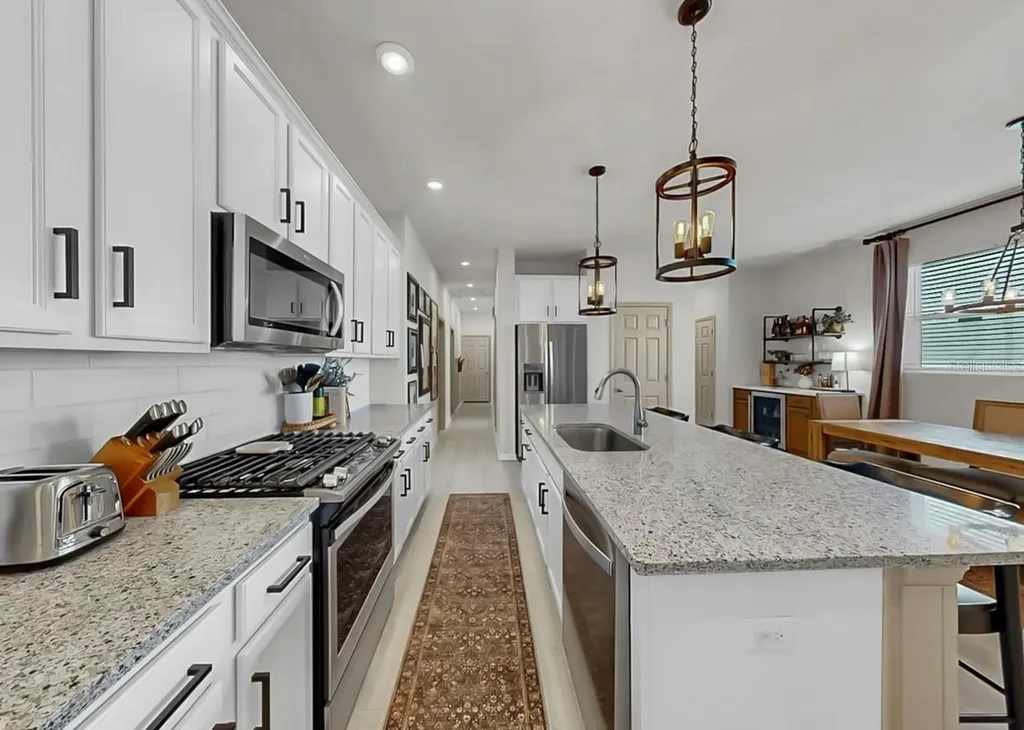 7206 Paradiso Drive Apollo Beach FL 33572