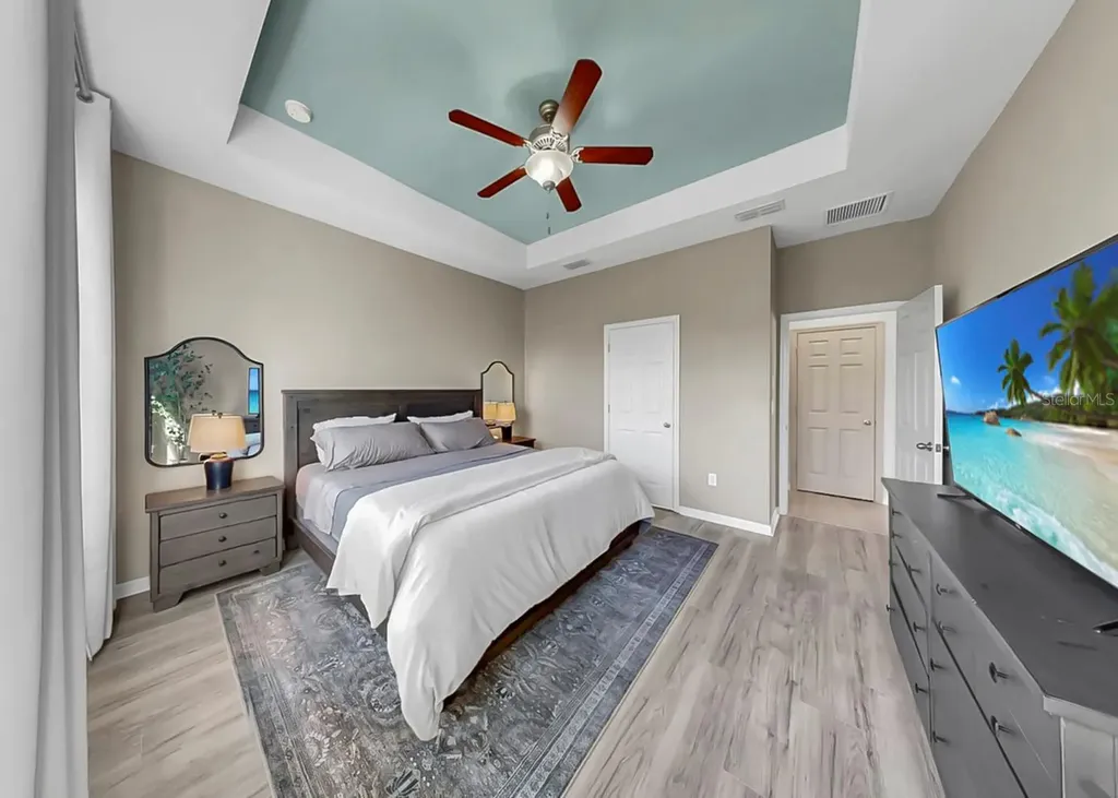 7206 Paradiso Drive Apollo Beach FL 33572