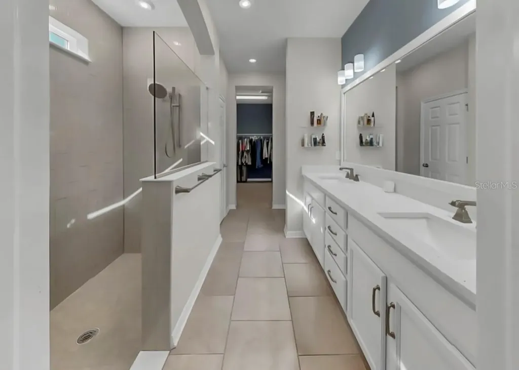 7206 Paradiso Drive Apollo Beach FL 33572