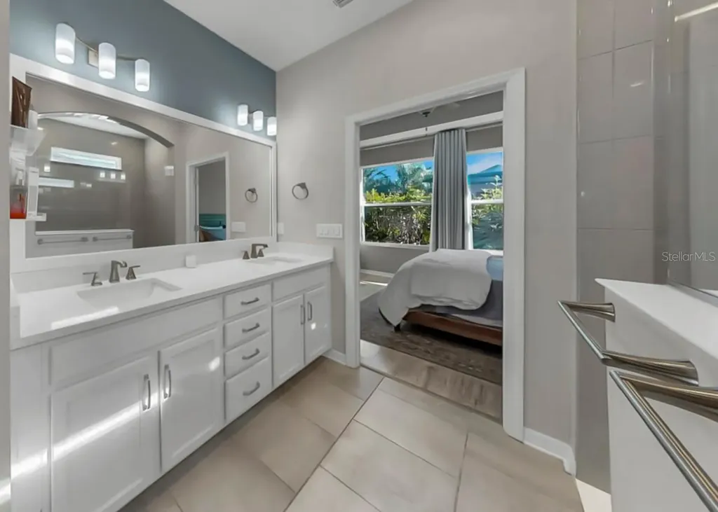 7206 Paradiso Drive Apollo Beach FL 33572