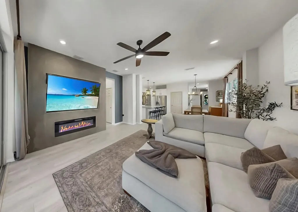 7206 Paradiso Drive Apollo Beach FL 33572