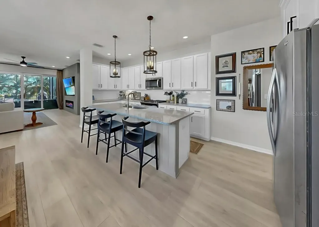 7206 Paradiso Drive Apollo Beach FL 33572