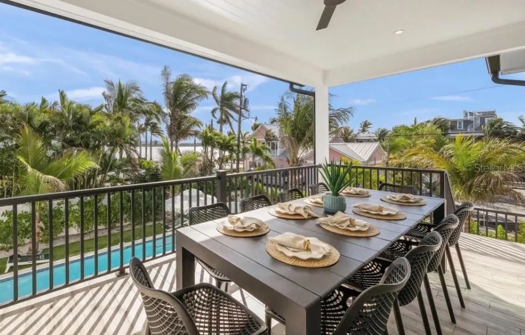 2175 Avenue A Bradenton Beach FL 34217