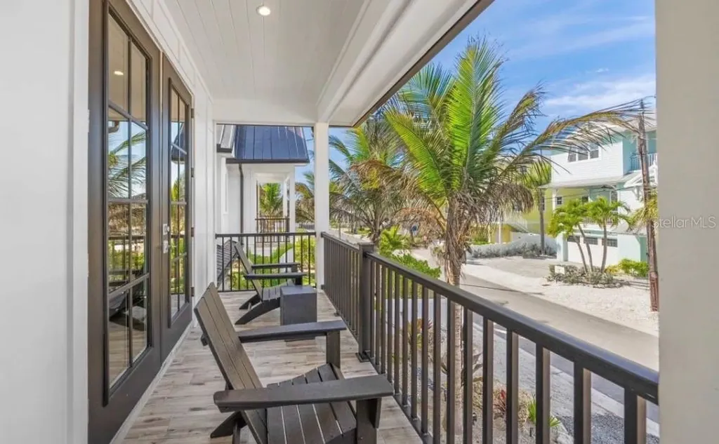 2175 Avenue A Bradenton Beach FL 34217