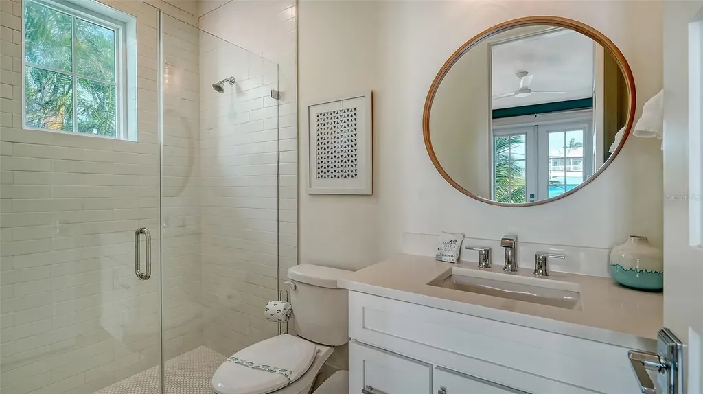 2175 Avenue A Bradenton Beach FL 34217