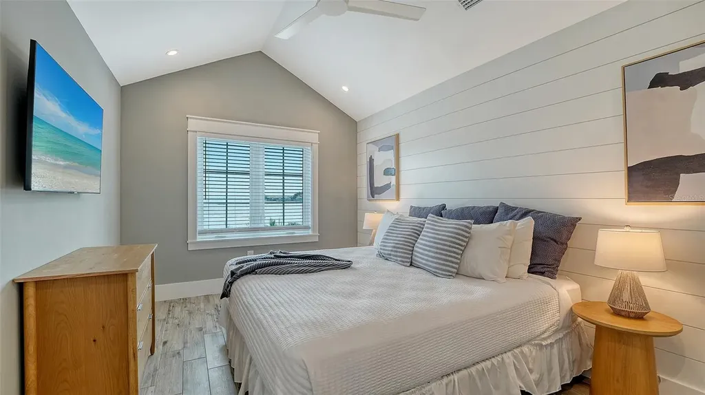 2175 Avenue A Bradenton Beach FL 34217