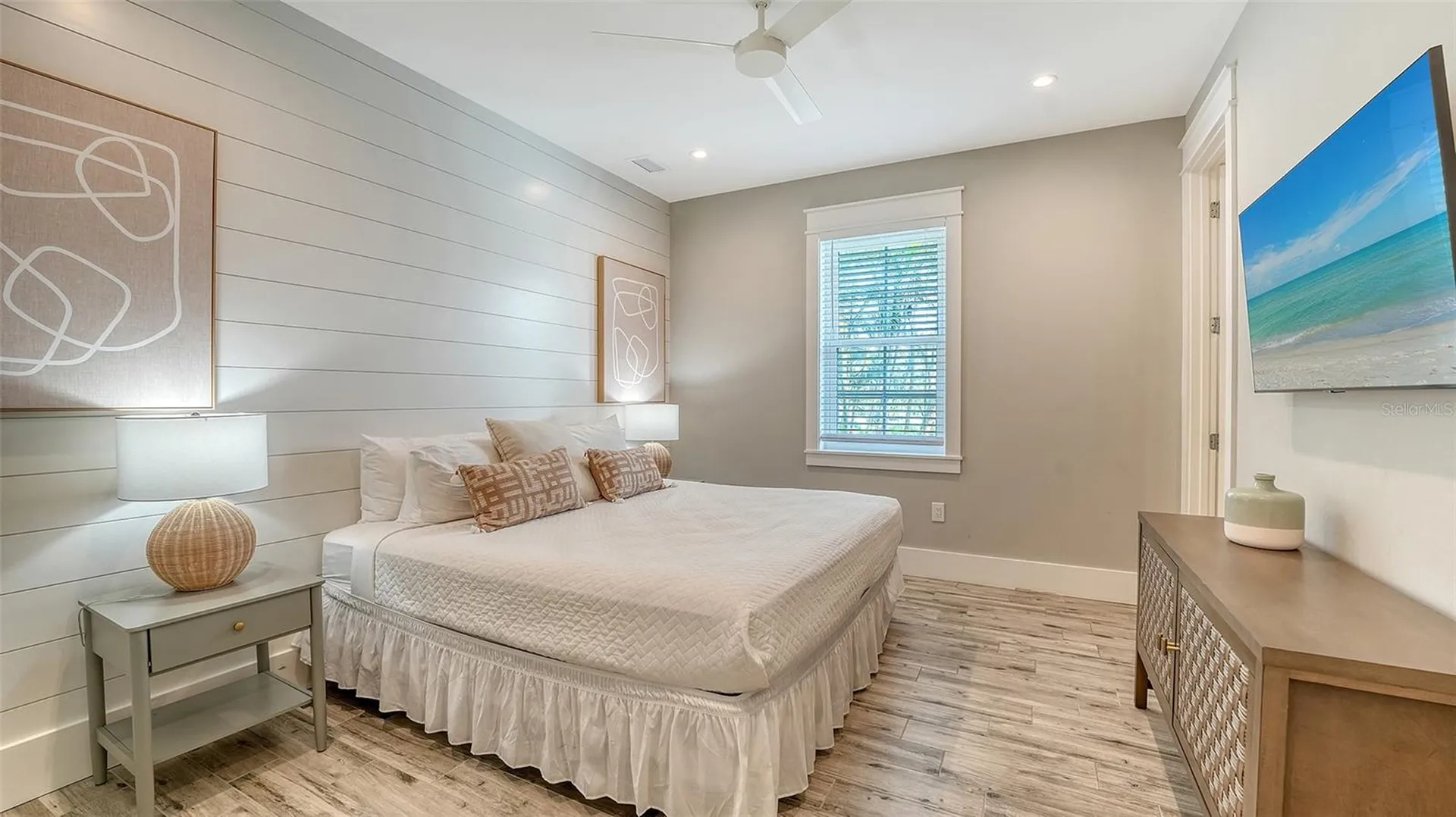 2175 Avenue A Bradenton Beach FL 34217