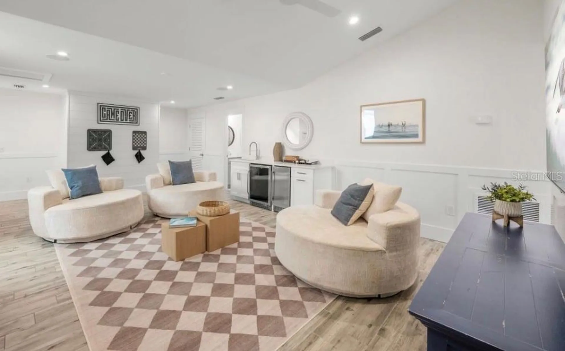 2175 Avenue A Bradenton Beach FL 34217