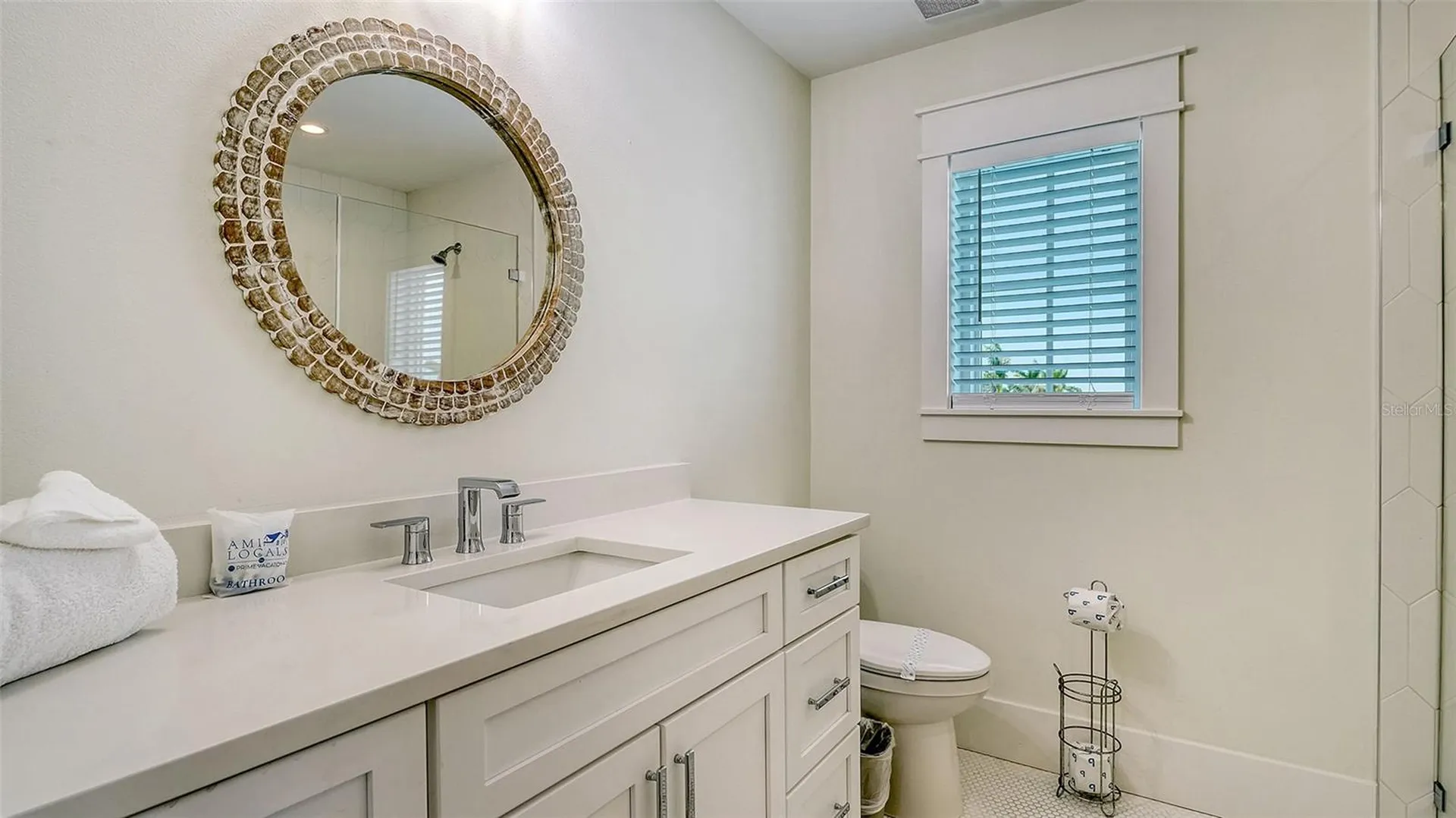 2175 Avenue A Bradenton Beach FL 34217