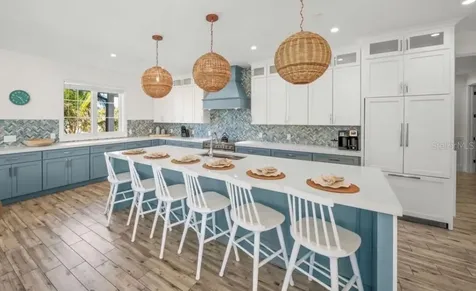 2175 Avenue A Bradenton Beach FL 34217
