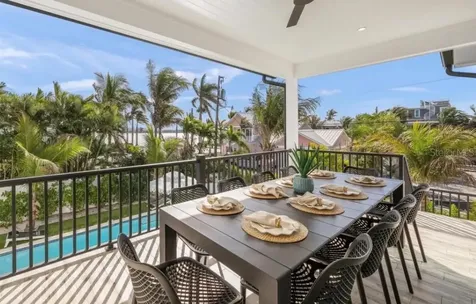 2175 Avenue A Bradenton Beach FL 34217