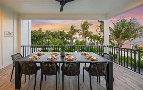 2175 Avenue A Bradenton Beach FL 34217