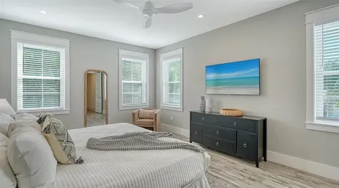 2175 Avenue A Bradenton Beach FL 34217
