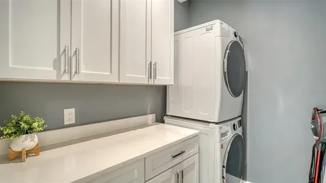 2175 Avenue A Bradenton Beach FL 34217