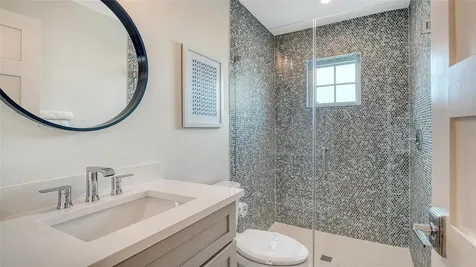 2175 Avenue A Bradenton Beach FL 34217