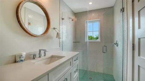2175 Avenue A Bradenton Beach FL 34217