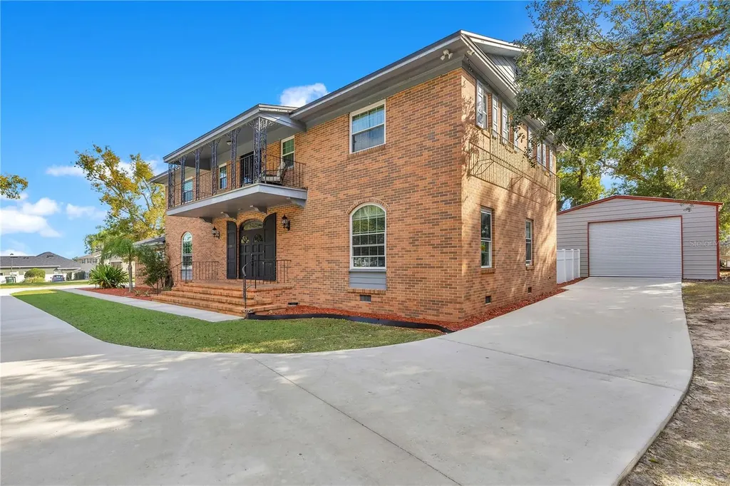 811 Fairlington Drive Lakeland FL 33813
