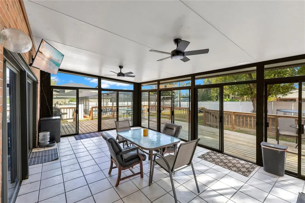 811 Fairlington Drive Lakeland FL 33813