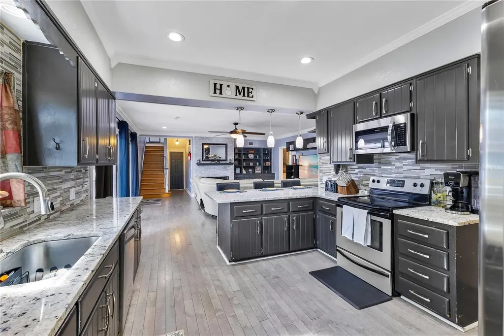 811 Fairlington Drive Lakeland FL 33813