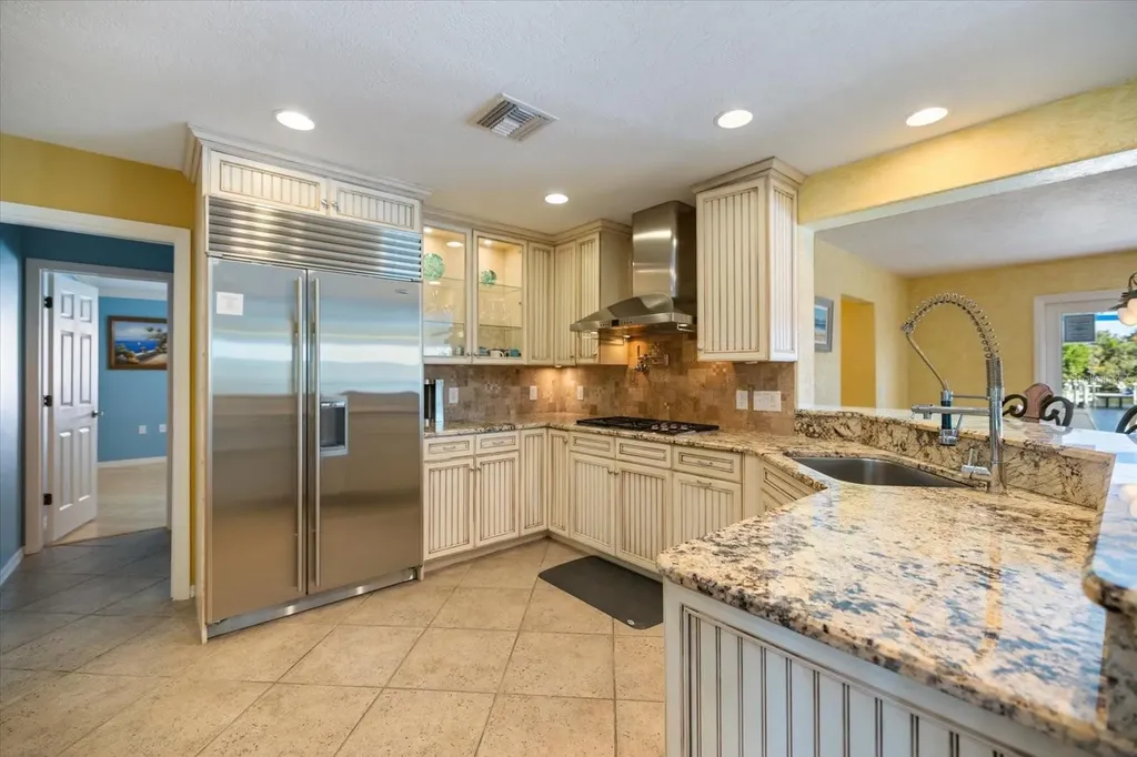 5319 Bimini Drive Bradenton FL 34210