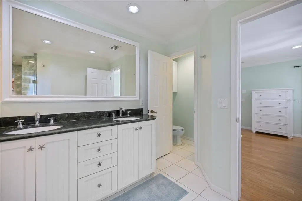 5319 Bimini Drive Bradenton FL 34210