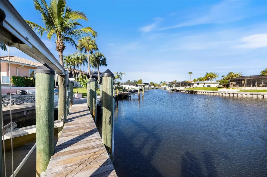 5319 Bimini Drive Bradenton FL 34210