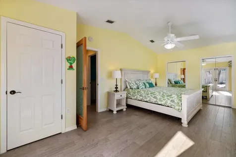 5319 Bimini Drive Bradenton FL 34210