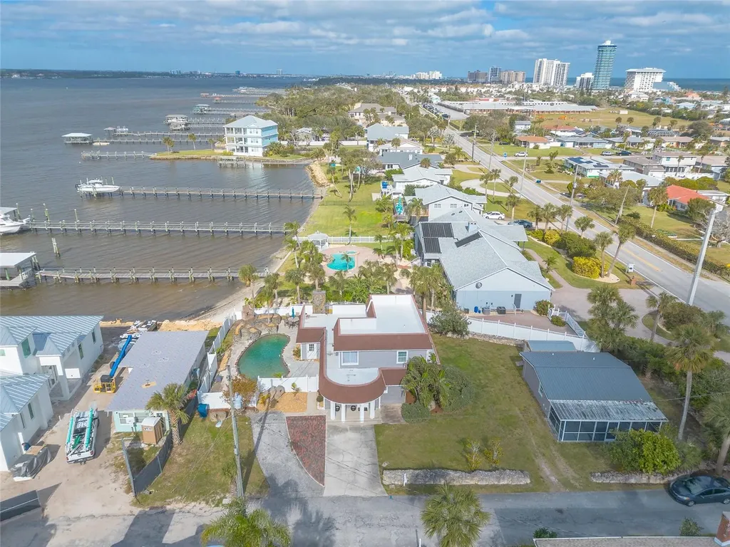 2900 S Peninsula Drive Daytona Beach FL 32118