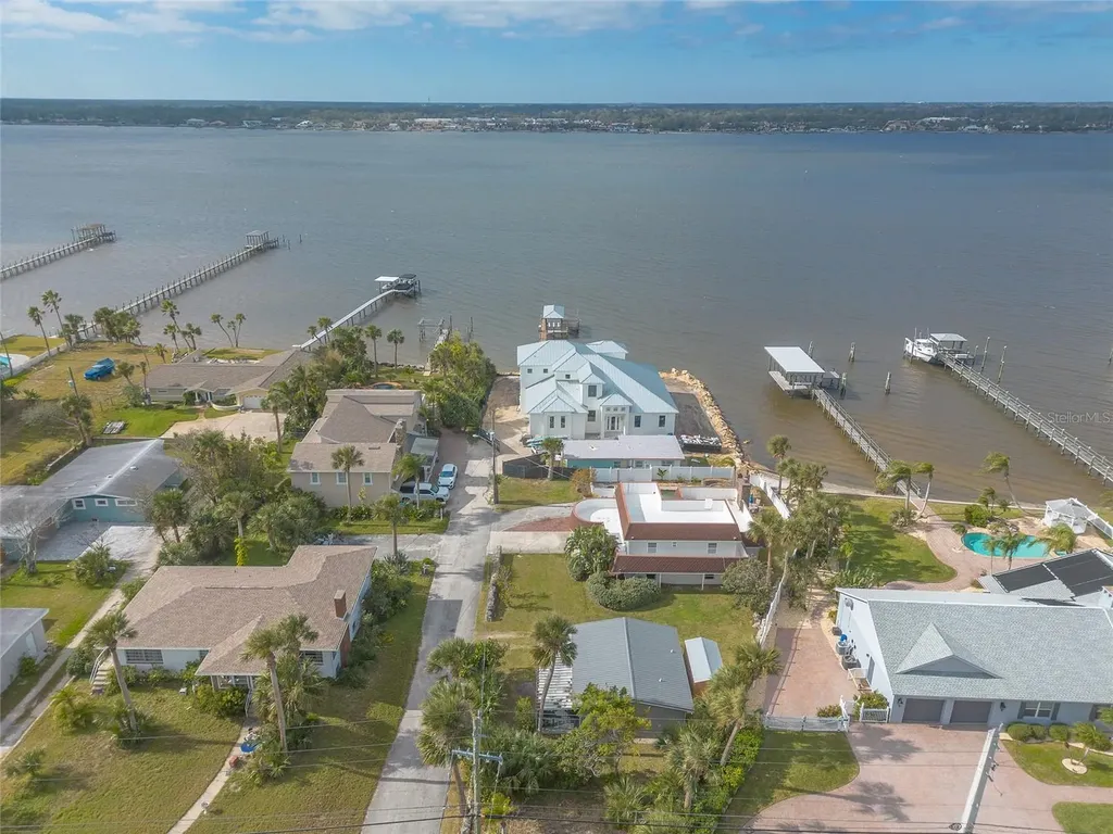 2900 S Peninsula Drive Daytona Beach FL 32118