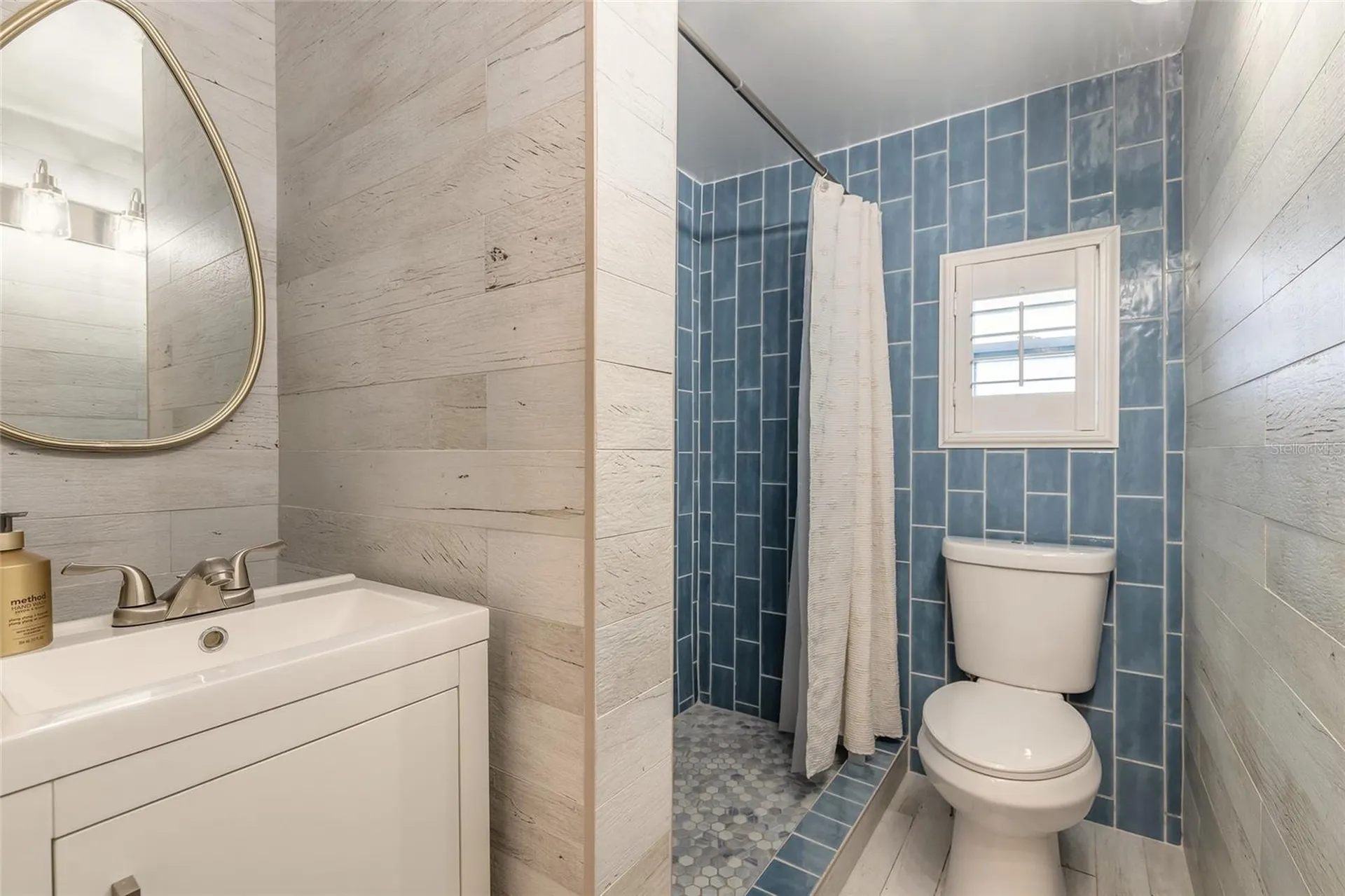2900 S Peninsula Drive Daytona Beach FL 32118