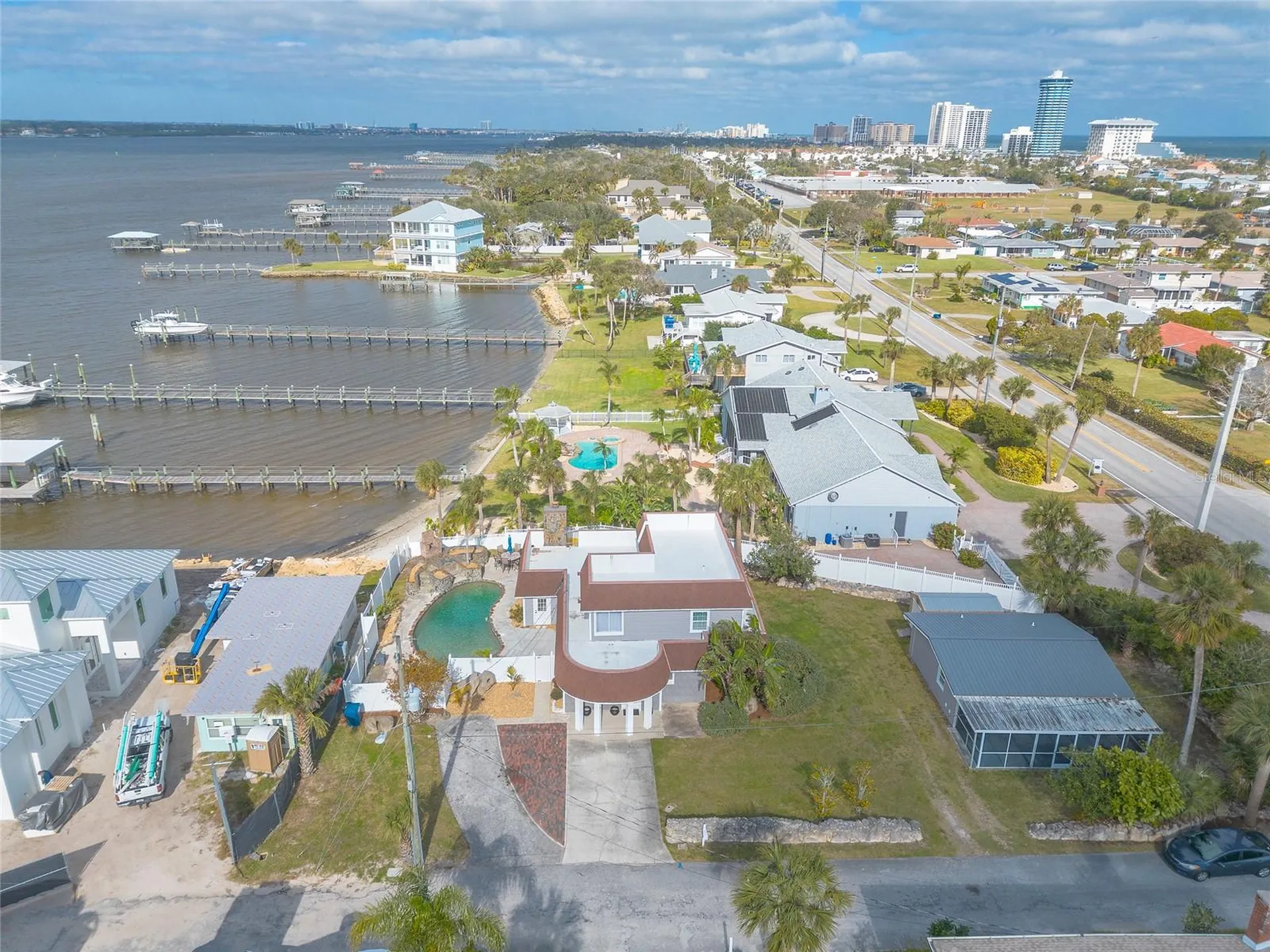 2900 S Peninsula Drive Daytona Beach FL 32118