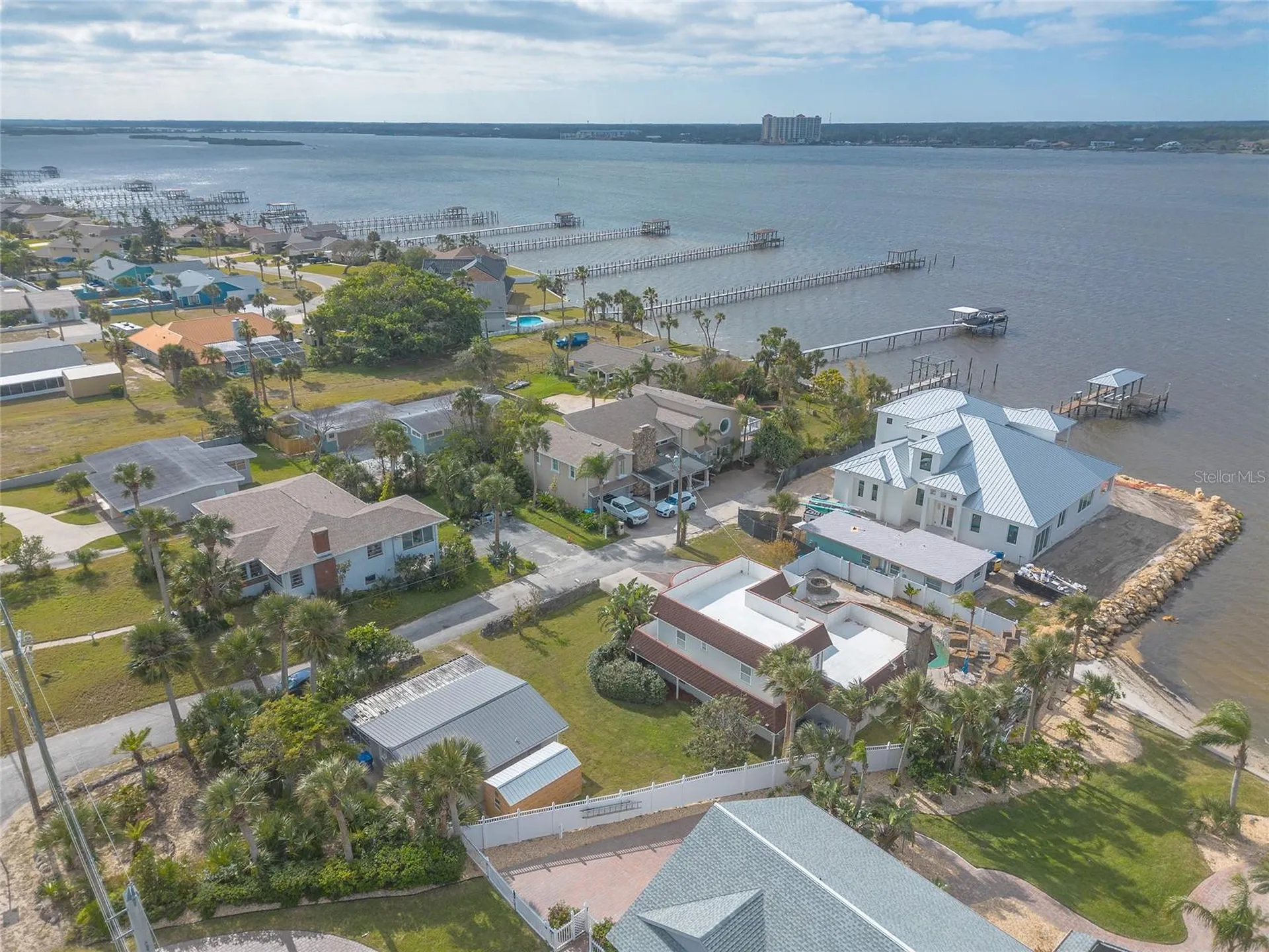 2900 S Peninsula Drive Daytona Beach FL 32118