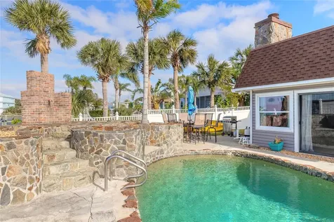2900 S Peninsula Drive Daytona Beach FL 32118