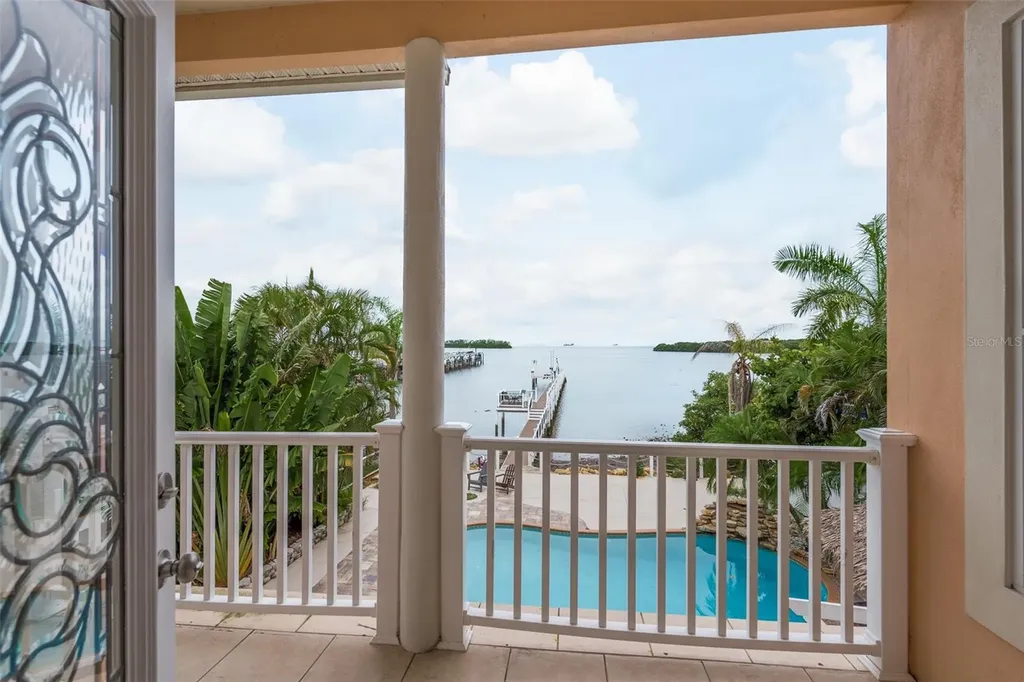 302 Shore Drive Palm Harbor FL 34683