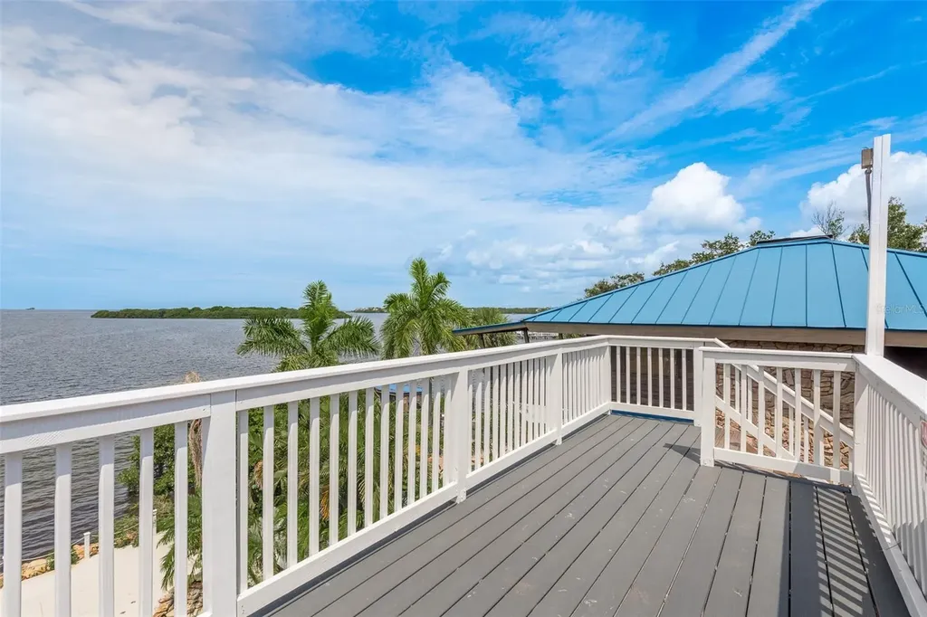 302 Shore Drive Palm Harbor FL 34683